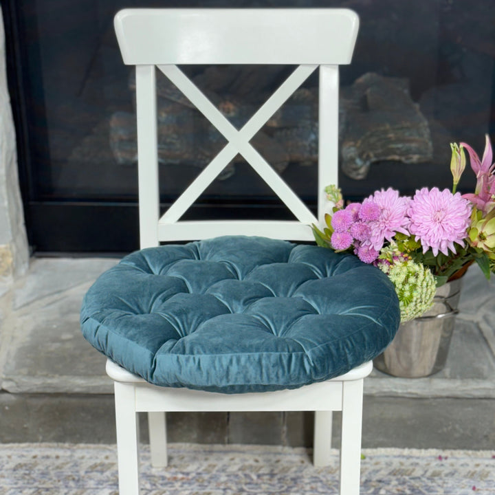 emerald velvet round cushion